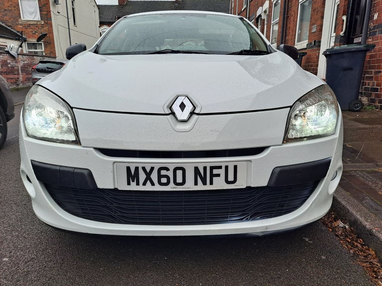 image for Renault, MEGANE, Hatchback, 2010, Manual, 1598 (cc), 5 doors