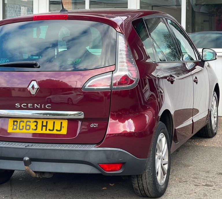 2013 Renault Scenic 1.5 dCi ENERGY Dynamique TomTom MPV 5dr Diesel Manual Euro 5 (s/s) (110 ps) M...
