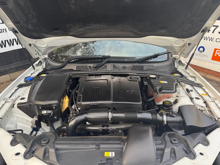 2015 Jaguar XF 2.2d R-Sport Black 4dr Auto SALOON Diesel Automatic