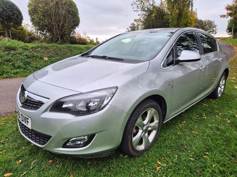 Vauxhall, ASTRA, Hatchback, 2011, Manual, 1398 (cc), 5 doors