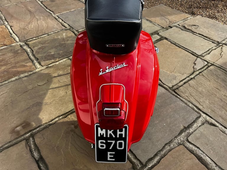 1967 VESPA SS90