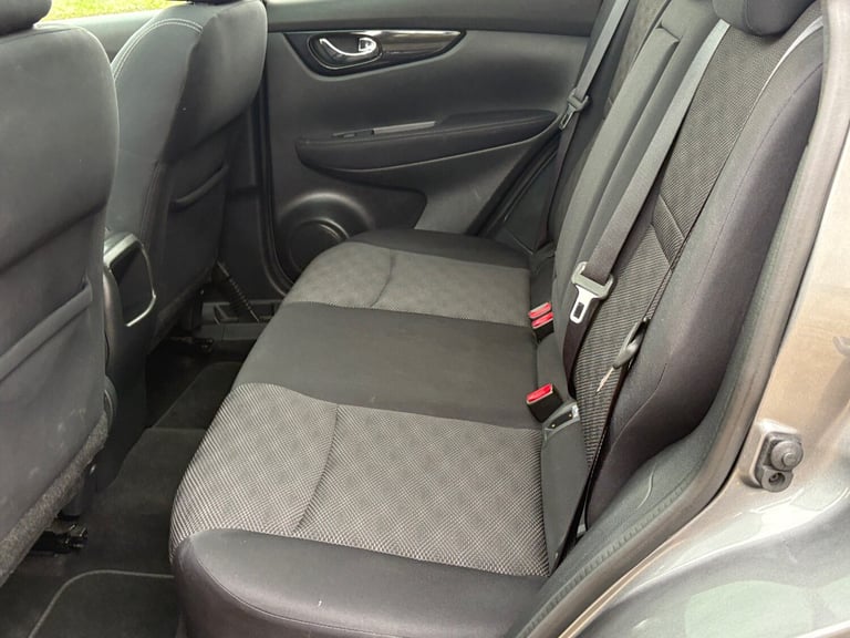 2014 Nissan Qashqai 1.5 dCi Acenta Premium 5dr HATCHBACK Diesel Manual