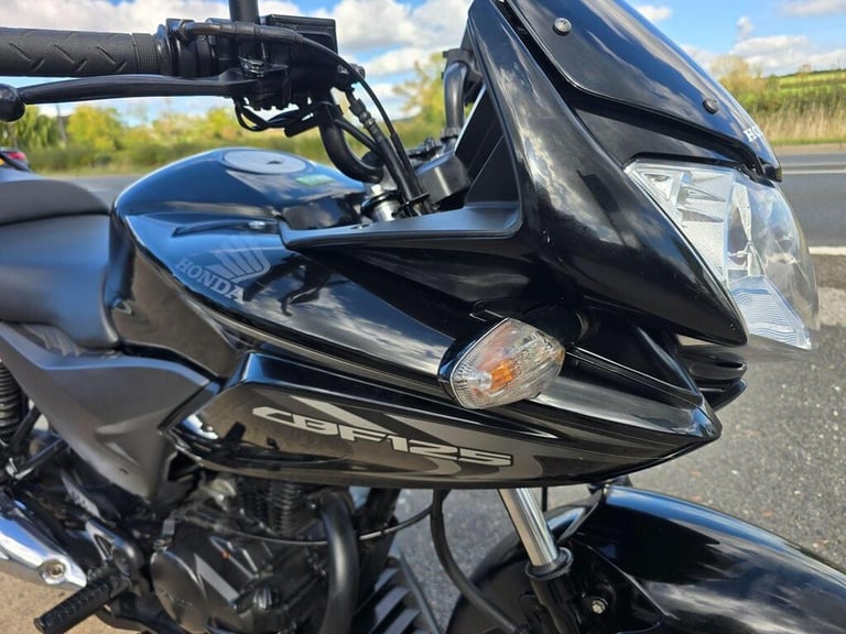 Honda CBF125M 125cc