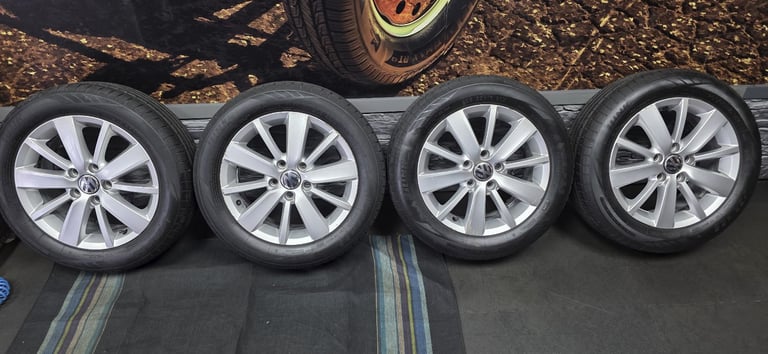 VW Genuine 16 alloy wheel + 4 x tyres 205 55 16 Ilink