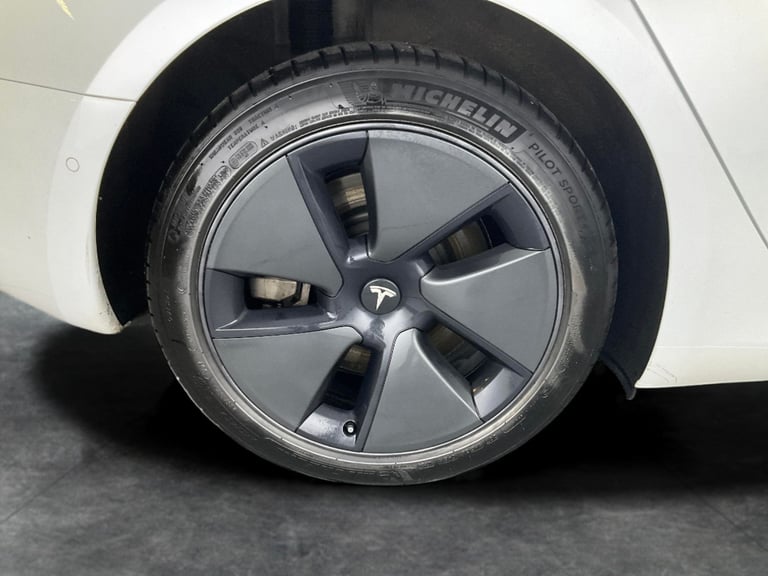 2021 Tesla Model 3 (Dual Motor) Long Range Saloon 4dr Electric Auto 4WDE (346 ps) - AUTO PARK  Sa...