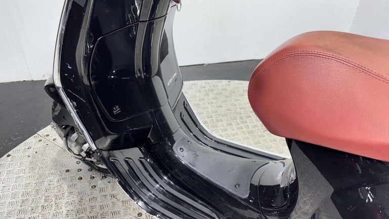 Piaggio Vespa Primavera 2014 19K GOOD RUNNING PROJECT SCOOTER READ AD