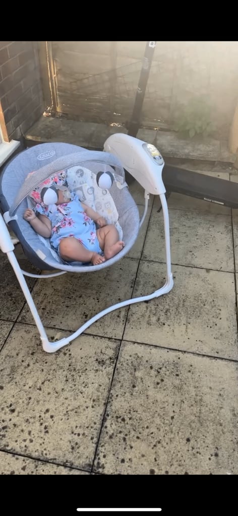 Graco baby swing