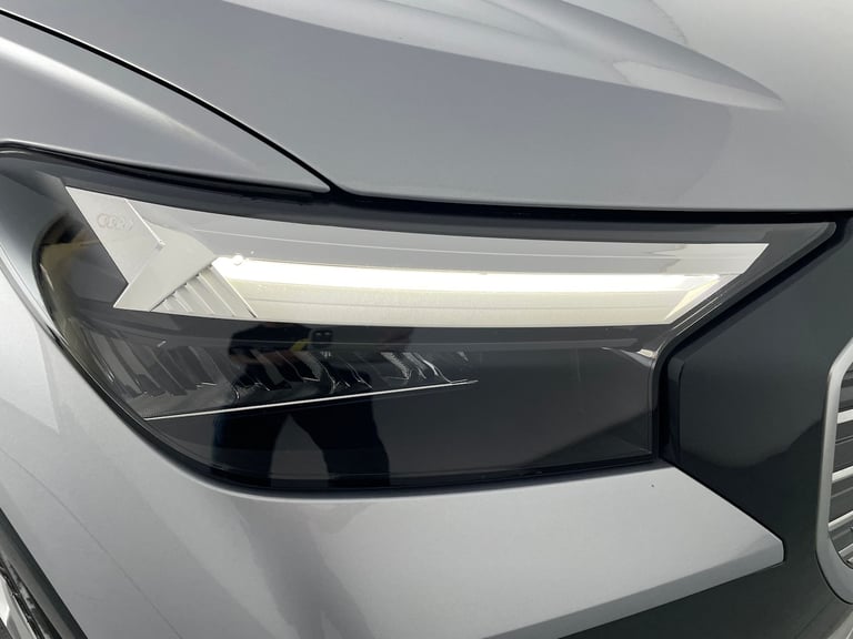2021 Audi Q4 e-tron 35 S line SUV 5dr Electric Auto 55kWh (170 ps) - LANE DEPARTURE  - SPORTS S S...