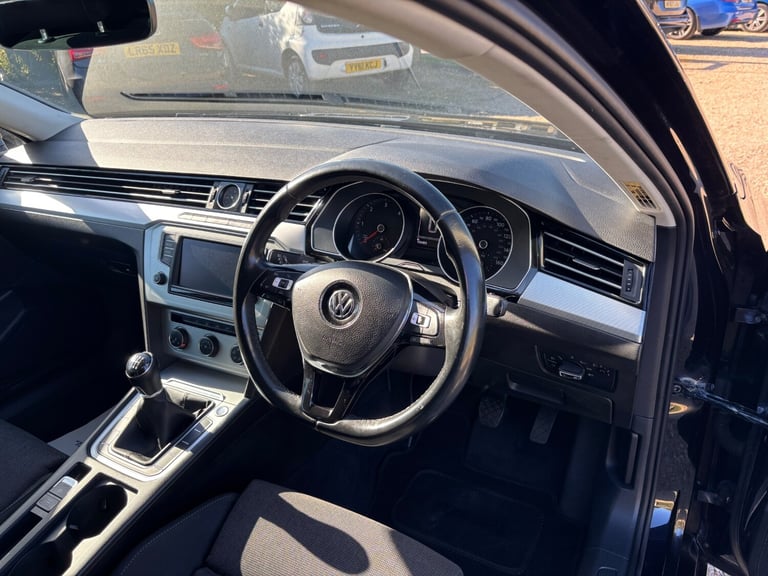 2016 Volkswagen Passat 2.0 TDI SE Business 5dr ESTATE Diesel Manual