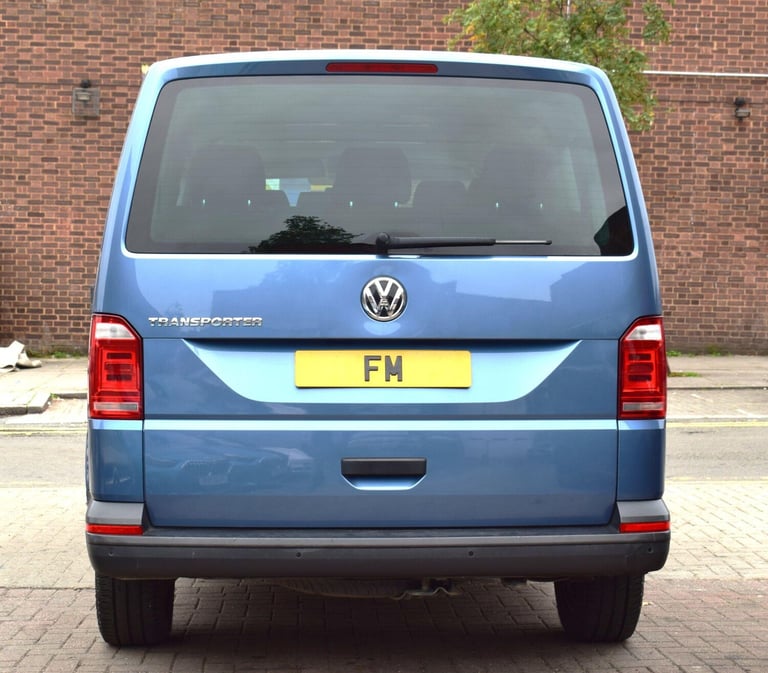 2019 Volkswagen Transporter Shuttle 2.0 TDI BlueMotion Tech S FWD SWB Euro 6 (s/s) 5dr MPV Diesel...