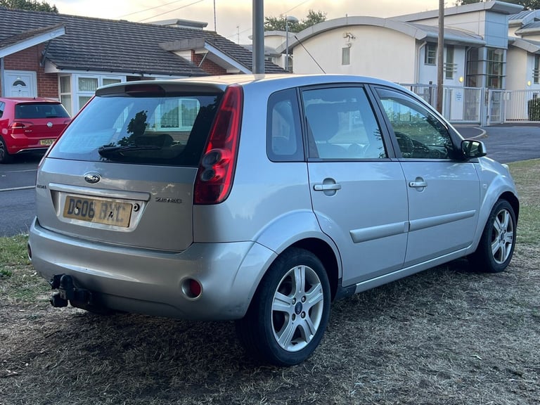 2008 Ford Fiesta 1.4 Zetec 5dr [Climate] HATCHBACK Petrol Manual