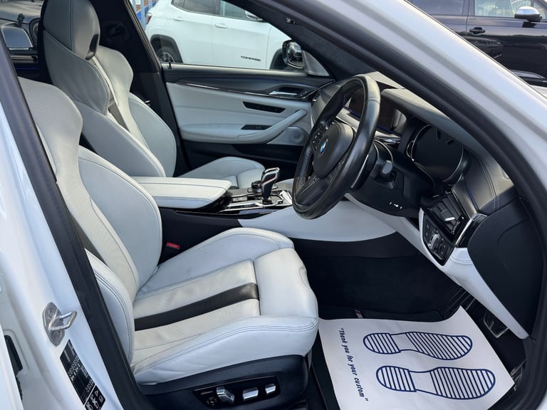 2020 BMW M5 4.4 V8 GPF Saloon 4dr Petrol Steptronic xDrive Euro 6 (s/s) (600 ps) SALOON Petrol Au...