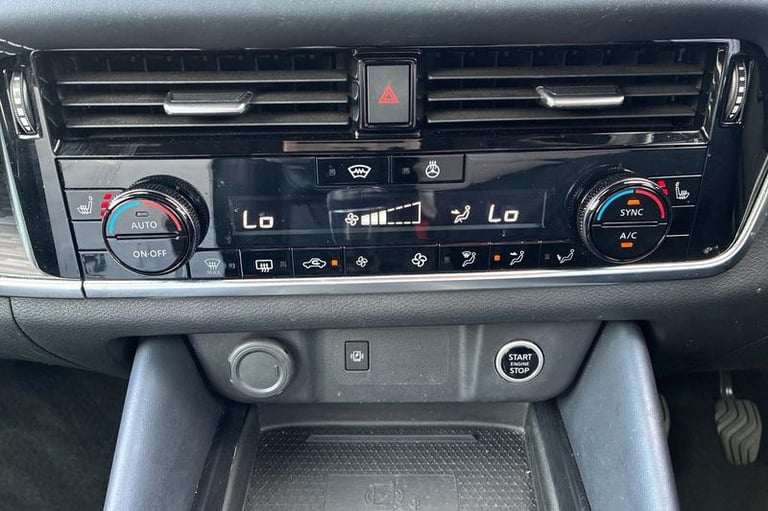 2023 Nissan Qashqai 1.3 DiG-T MH Tekna 5dr Manual Hatchback Petrol Manual