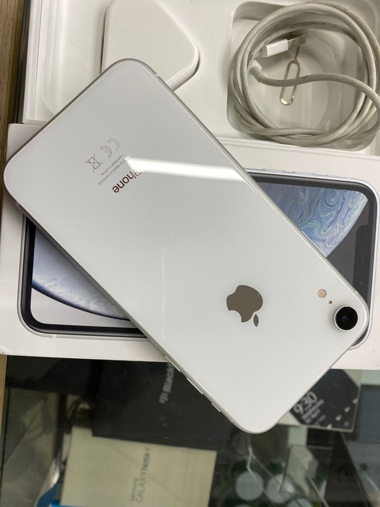 iPhone XR 64GB Unlocked Immaculate Condition Any Color Pristine Condition PICK UP ONLY