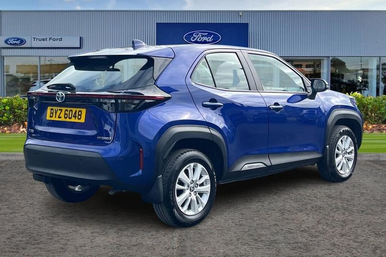 2022 Toyota Yaris Cross 1.5 Hybrid Icon 5dr CVT, Parking sensors, Media Screen, Sat Nav, Multifun...