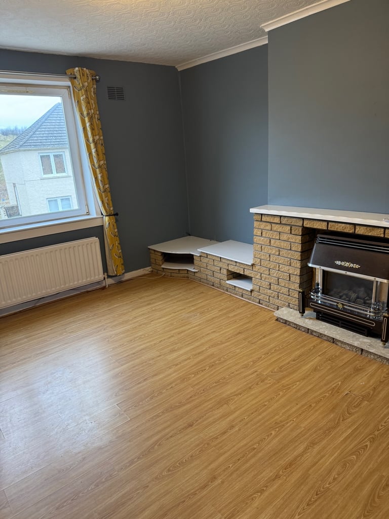 image for Two bed upper flat in Leslie 