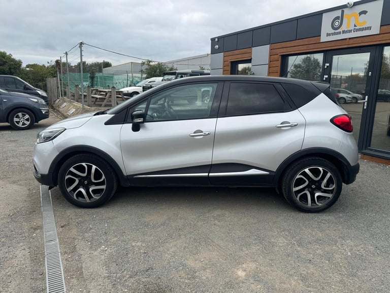 2015 Renault Captur 0.9 TCe ENERGY Signature Euro 5 (s/s) 5dr HATCHBACK Petrol Manual