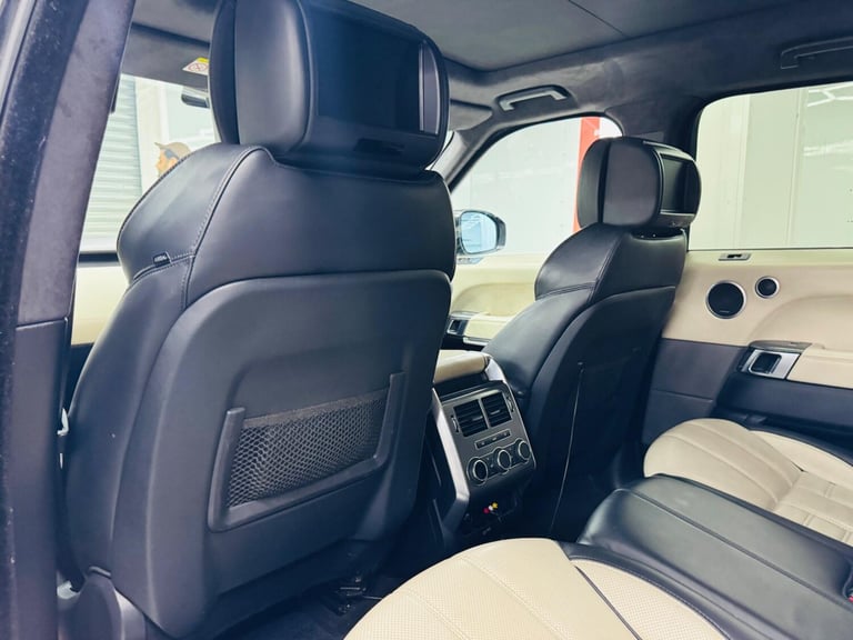 2015 Land Rover Range Rover Sport 3.0 SD V6 Autobiography Dynamic Auto 4WD Euro 5 (s/s) 5dr ESTAT...