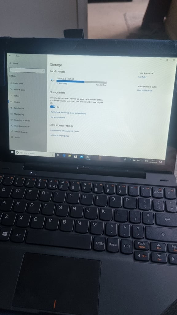 Lenovo IdeaTab Miix 300-10IBY 10.1 ", Black, Multi-touch, 2GB