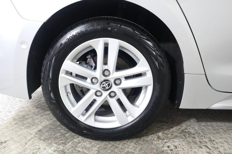 2021 Toyota Corolla 1.8 VVT-i Hybrid Icon Tech 5dr CVT ESTATE PETROL/ELECTRIC Automatic
