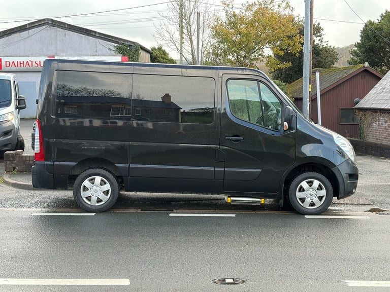 2017 Renault Master SL28 ENERGY dCi 110 Business+ WHEELCHAIR ACCESS/CAMPER PANEL VAN Diesel Manual