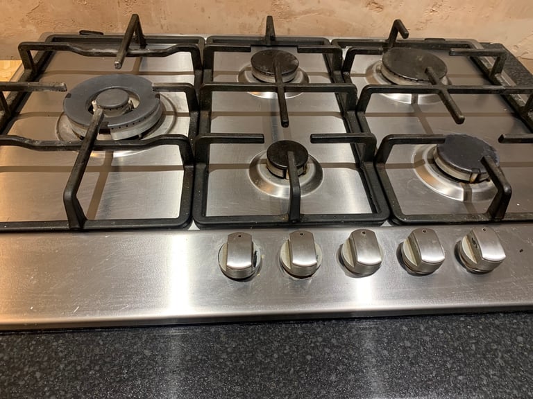 Five gas cast iron burner