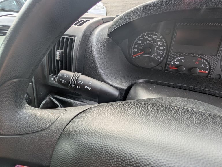 2017 Peugeot Boxer 2.0 BlueHDi H2 Professional Van 130ps PANEL VAN DIESEL Manual