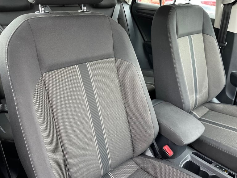 2018 Volkswagen T-Roc SE TSI Hatchback Petrol Manual