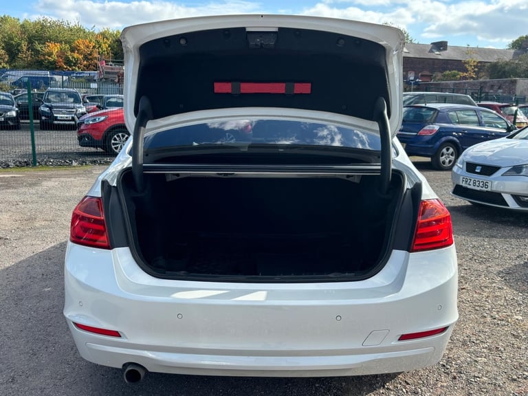 2014 BMW 3 Series 320d EfficientDynamics 4dr Step Auto SALOON DIESEL Automatic