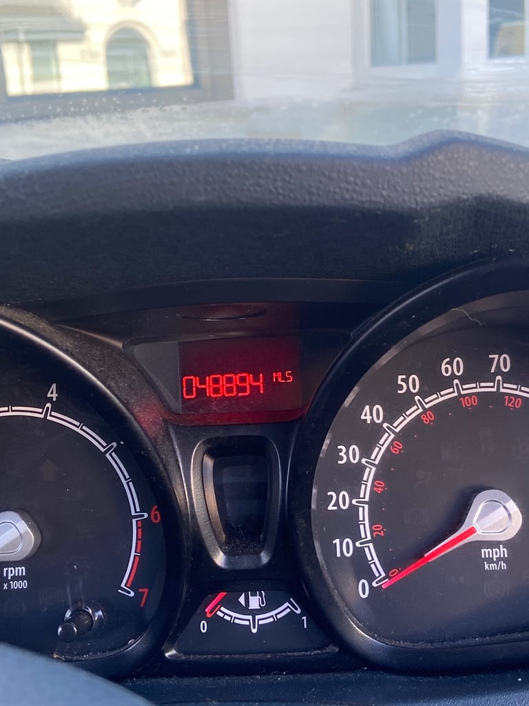 Ford, FIESTA, Hatchback, 2012, Manual, 1242 (cc), 3 doors