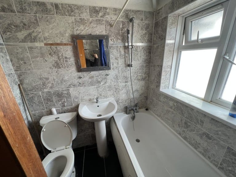 ⭐ Lovely Double Room 🛏️ | Furnished | Move in Today ⚡