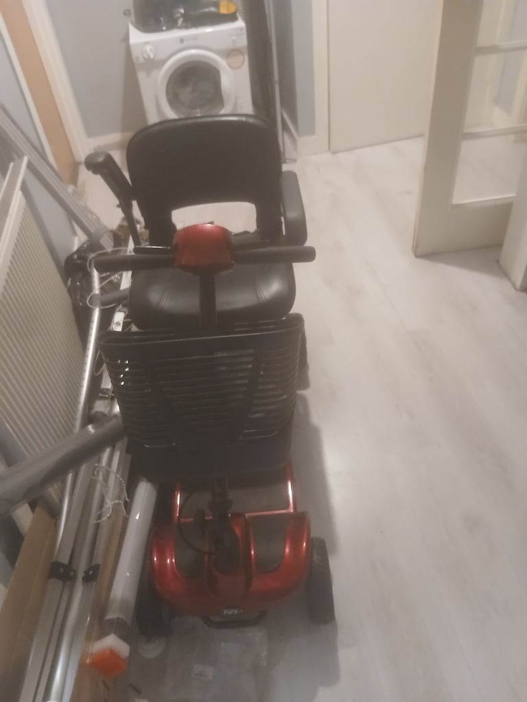 Mobility scooter 