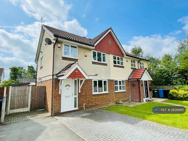 3 bedroom house in Allgreave Close, Sale, M33 (3 bed) (#2639465)