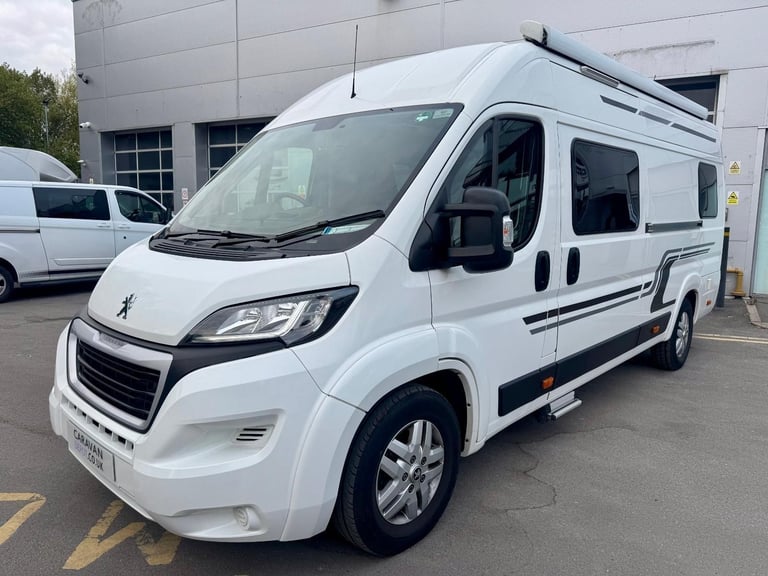 2022 Dormobile Reniassance 4 berth 4 belt camper panel van for sale
