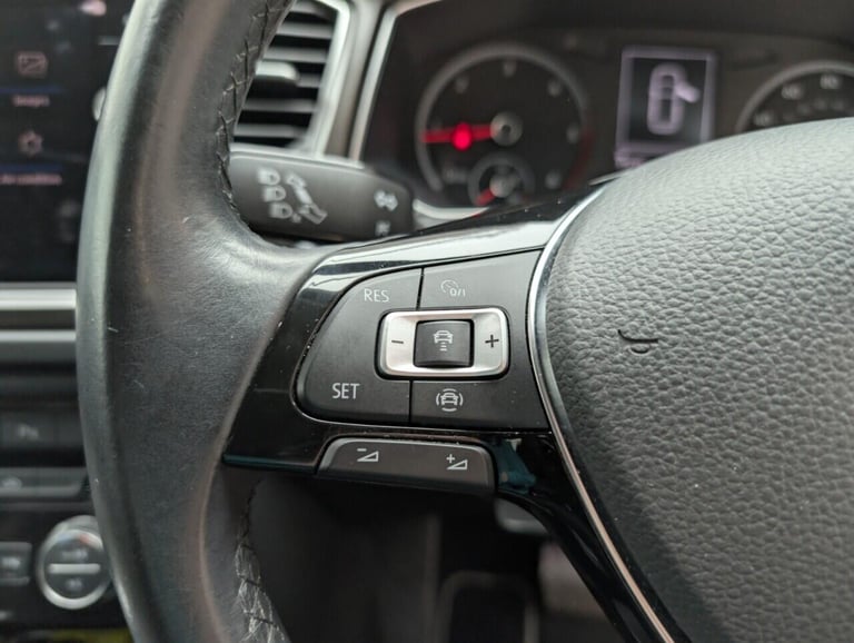 2019 Volkswagen T-Roc 2.0 TDI Design SUV 5dr Diesel DSG Euro 6 (s/s) (150 ps) - PRIVACY, CLIMATE,...