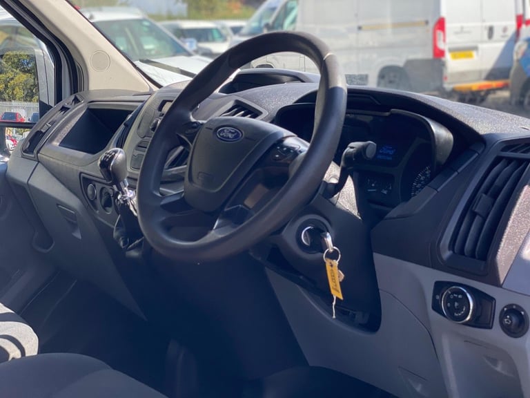 2017 Ford Transit 2.0 350 EcoBlue RWD L2 H2 Euro 6 5dr PANEL VAN Diesel Manual