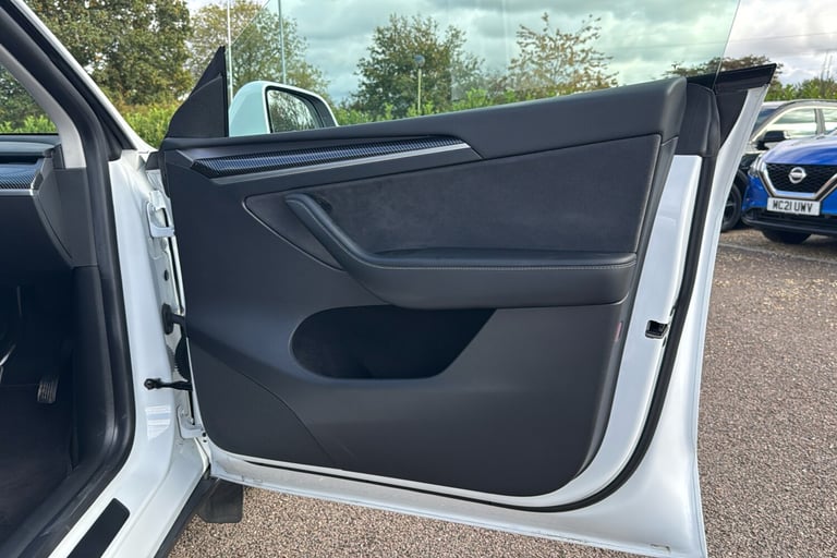  Tesla Model Y dual Motor Long Range Suv 5dr Electric Auto 4wde 384 Bhp Electric