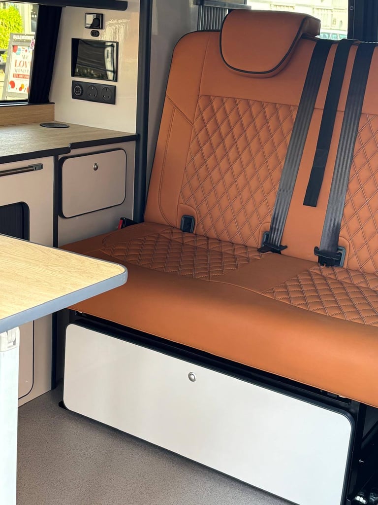 Volkswagen, TRANSPORTER, Camper Van, 2024, Manual, 1968 (cc)