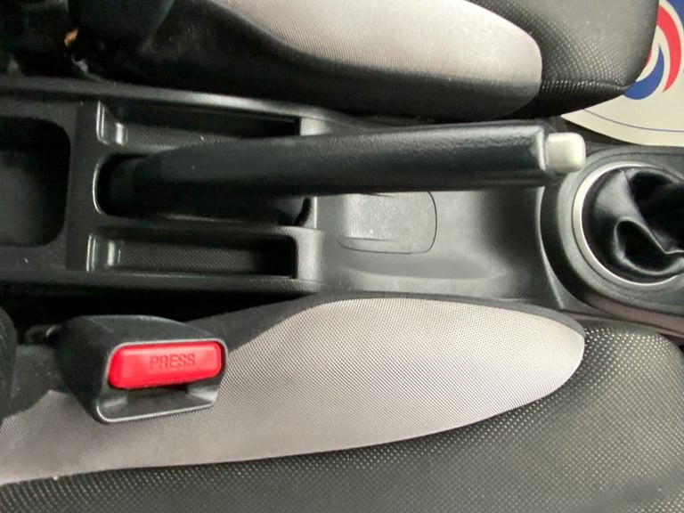 2014 Honda Jazz 1.4 i-VTEC Si 5dr HATCHBACK PETROL Manual