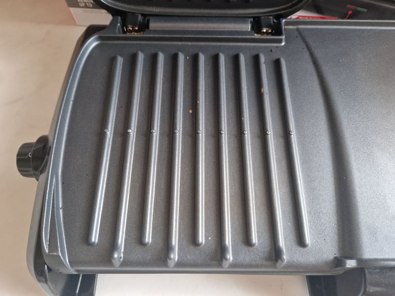 George Foreman Large Grill & Griddle Box Included