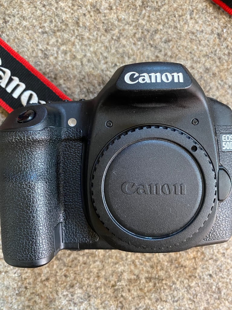 image for For sale cannon camera eos 5 D 