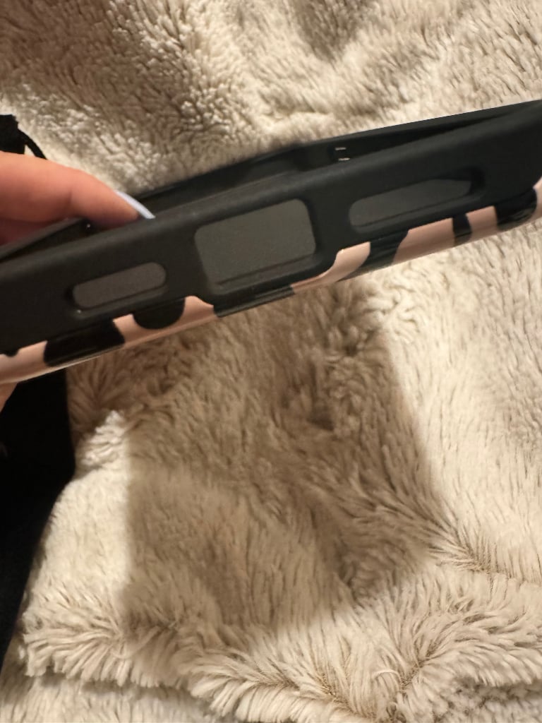 Burga 15 Pro max case