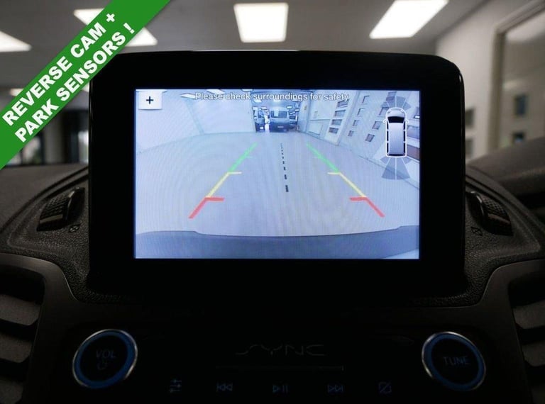 69 FORD TRANSIT CONNECT 1.5 EBL 120 BHP L1 TREND EDITION ( AIR CON / SAT NAV )