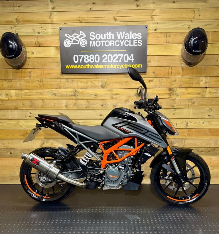 KTM 125 Duke / 2021 model / only 7.5k miles 