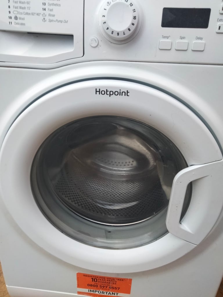 HOTPOINT WASHING MACHINE 9KG