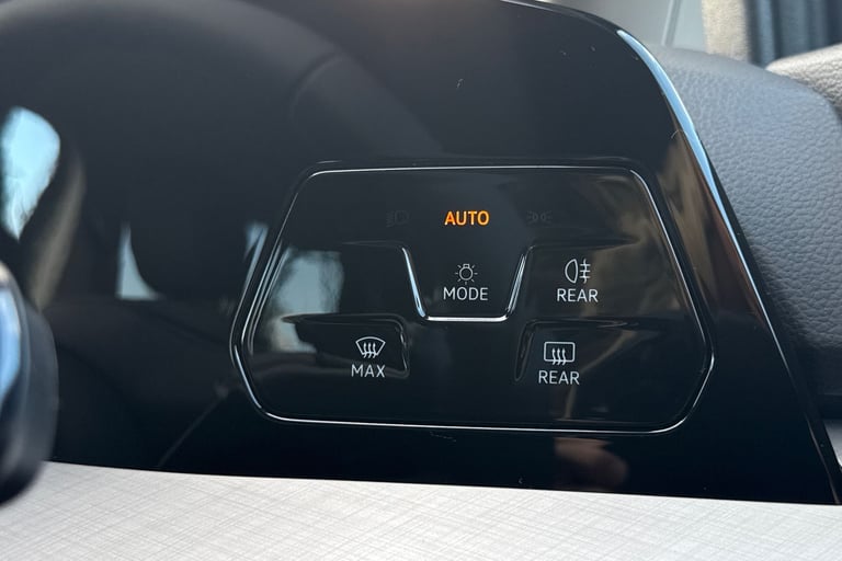 2025 Volkswagen Golf 1.5 eTSI 150 Match 5dr DSG Hatchback PETROL Automatic