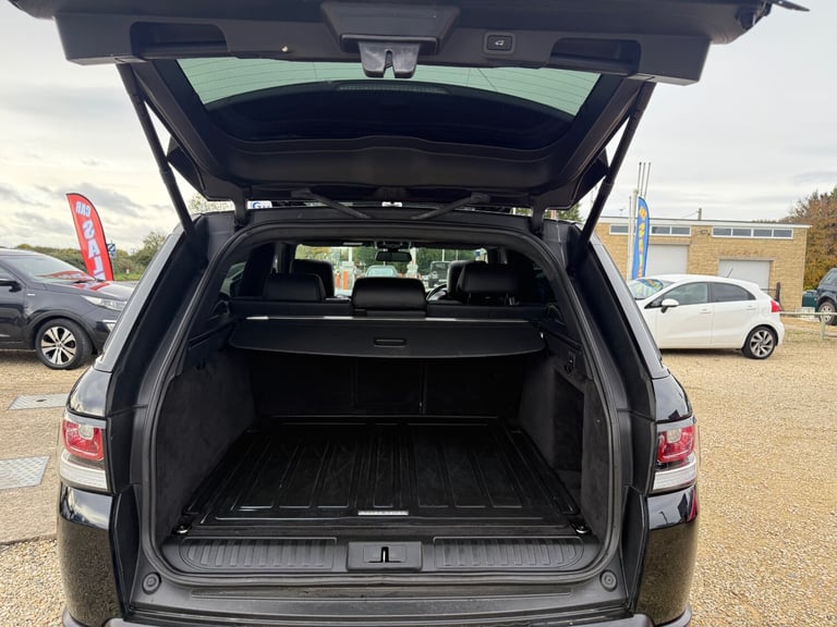 2014 Land Rover Range Rover Sport 4.4 SDV8 Autobiography Dynamic 5dr Auto ESTATE Diesel Automatic