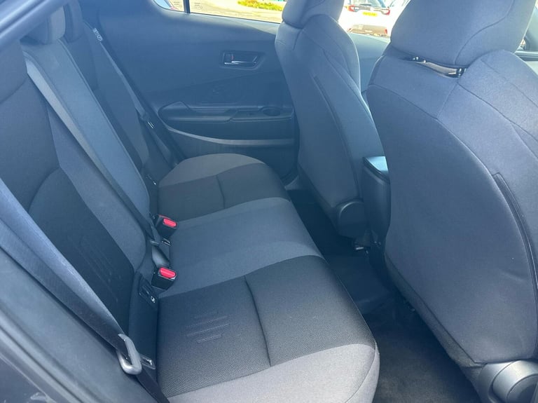 2024 Toyota C-HR 2.0 PHEV Design 5dr CVT SUV Hybrid Automatic