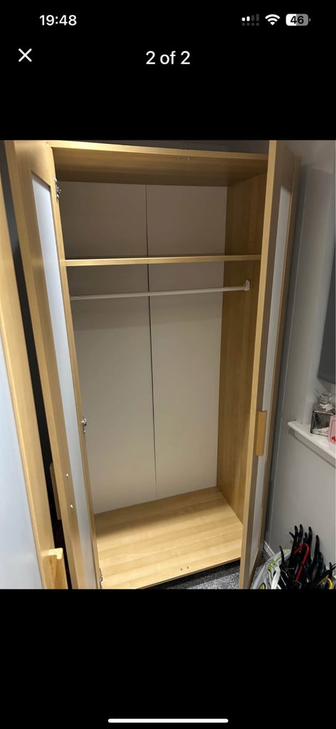 Standalone wardrobe 