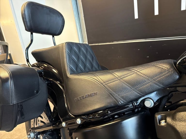 2023 Harley-Davidson STREET BOB [Phone number removed]black Manual